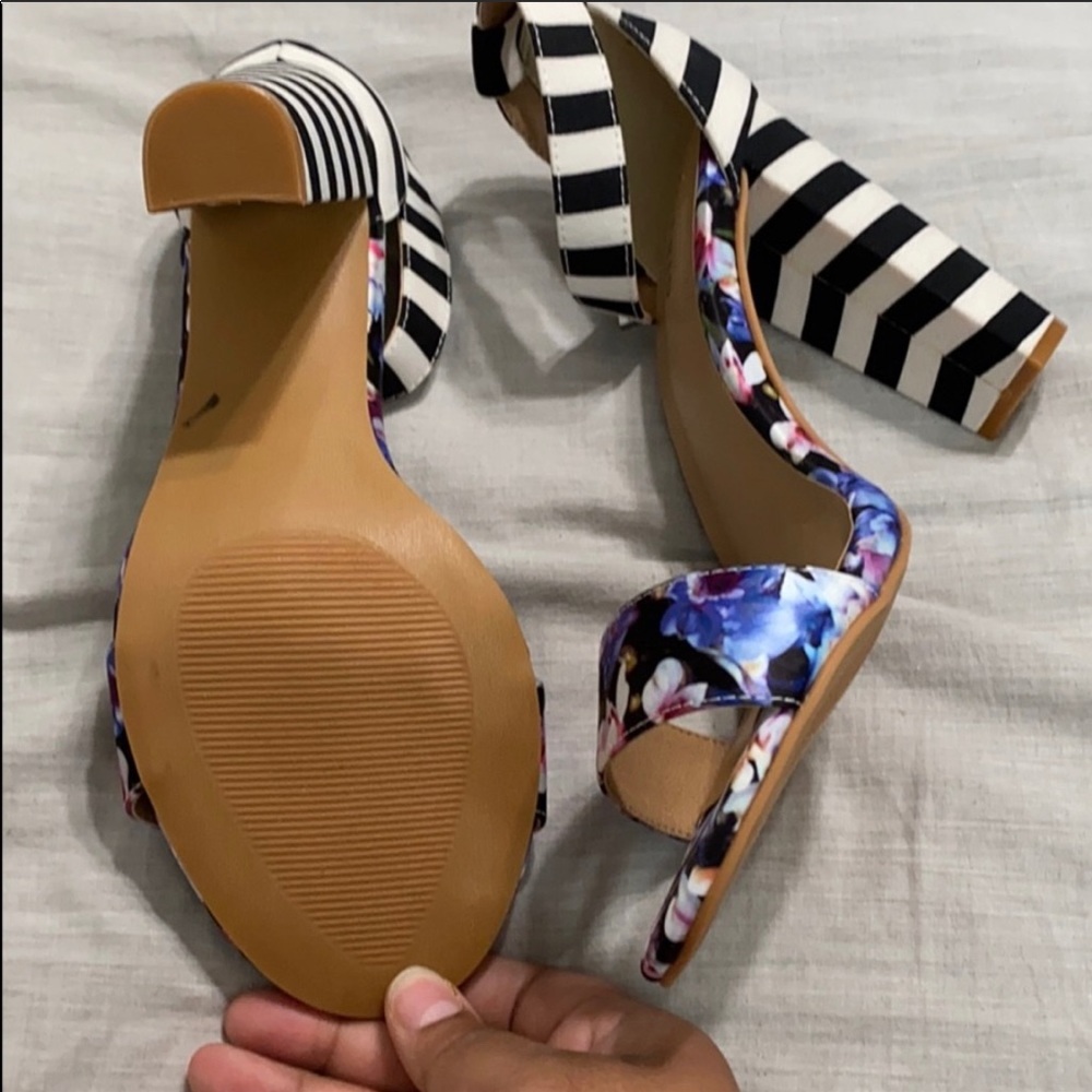 Floral and striped heel